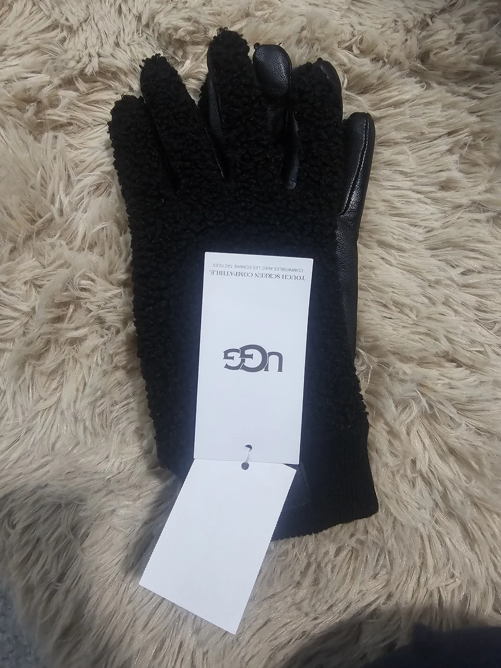 UGG Women's Black Sherpa Tech Gloves